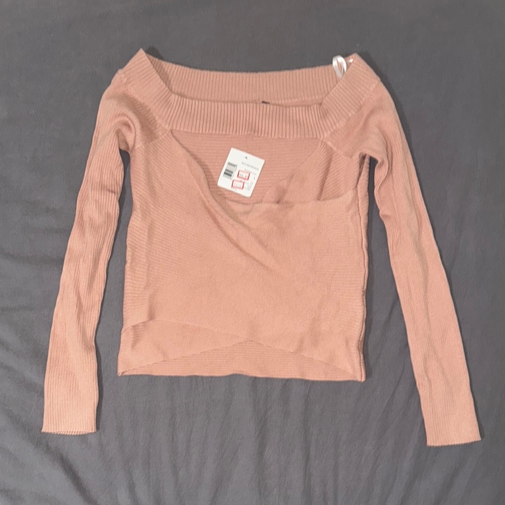 Chic Pink Off-the-Shoulder Sweater